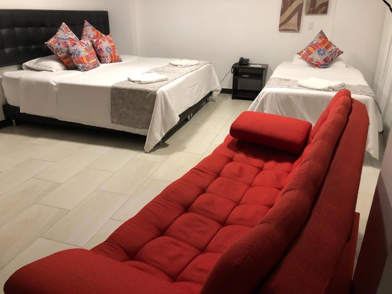 Luxury Hotel サンタ・ロサ・デ・カバル エクステリア 写真
